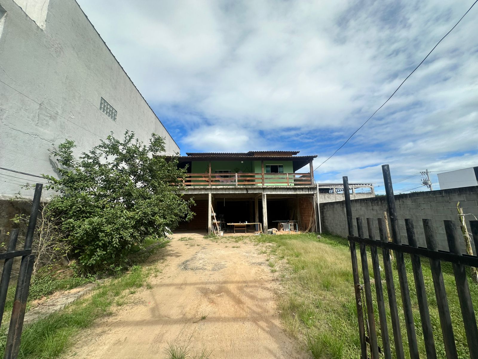 CASA À VENDA – LOTE 33 – CASIMIRO DE ABREU/RJ